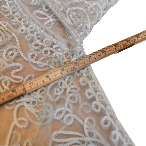 Vintage Princess Cruises White Metallic Sheer Lace Embroidered Blouse XL Formal - Picture 9 of 10